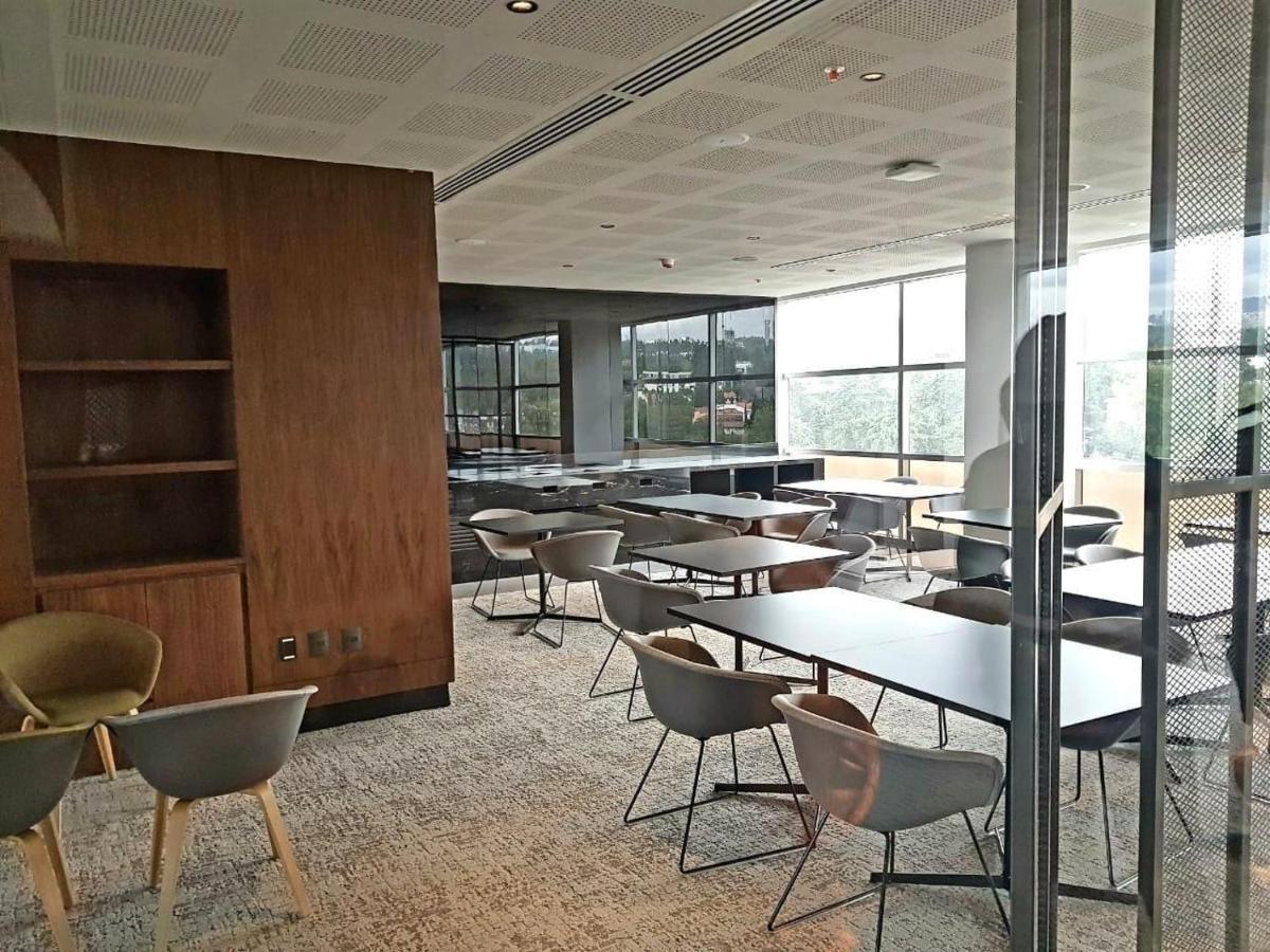 Galeria Plaza San Jeronimo Ξενοδοχείο Μεξικό Εξωτερικό φωτογραφία The library