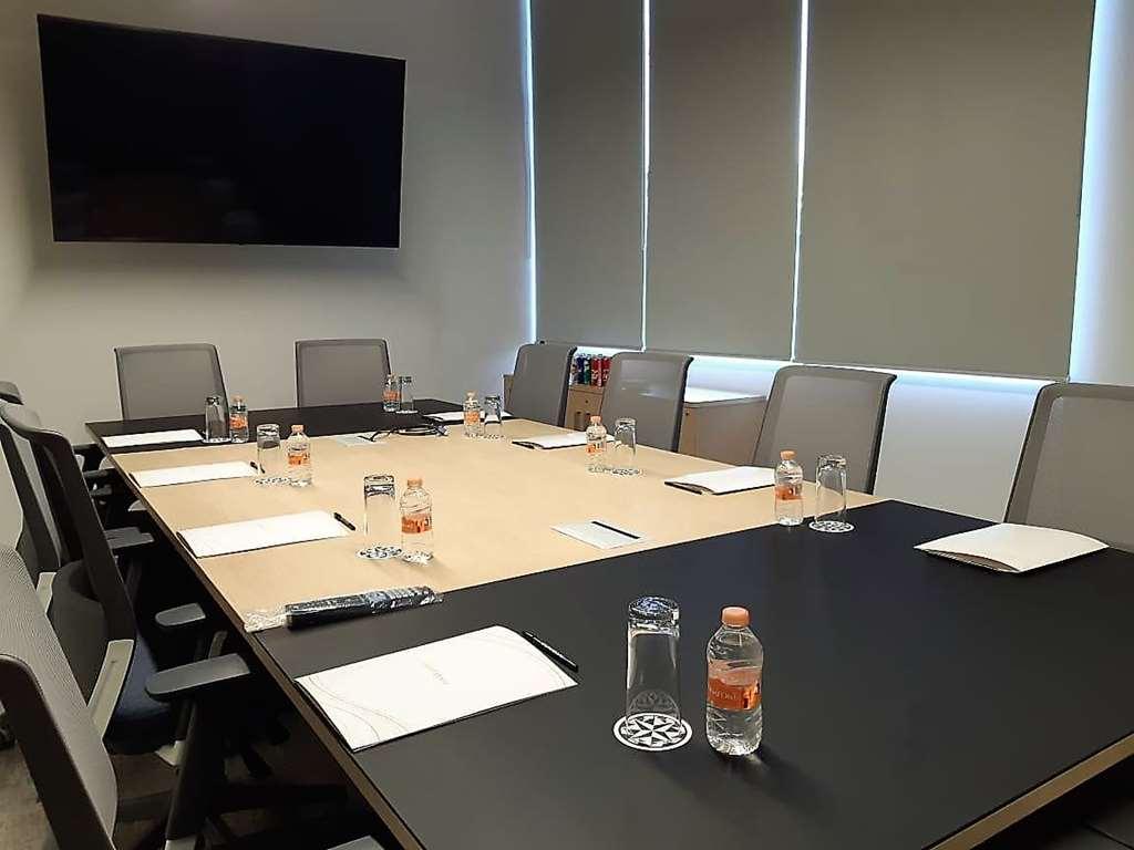 Galeria Plaza San Jeronimo Ξενοδοχείο Μεξικό Ανέσεις φωτογραφία A meeting room at the headquarters of the European Anti-fraud Organisation